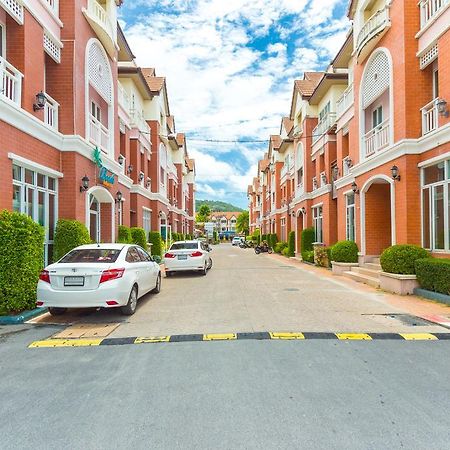 Chaba Kata Beach Hotel Bagian luar foto