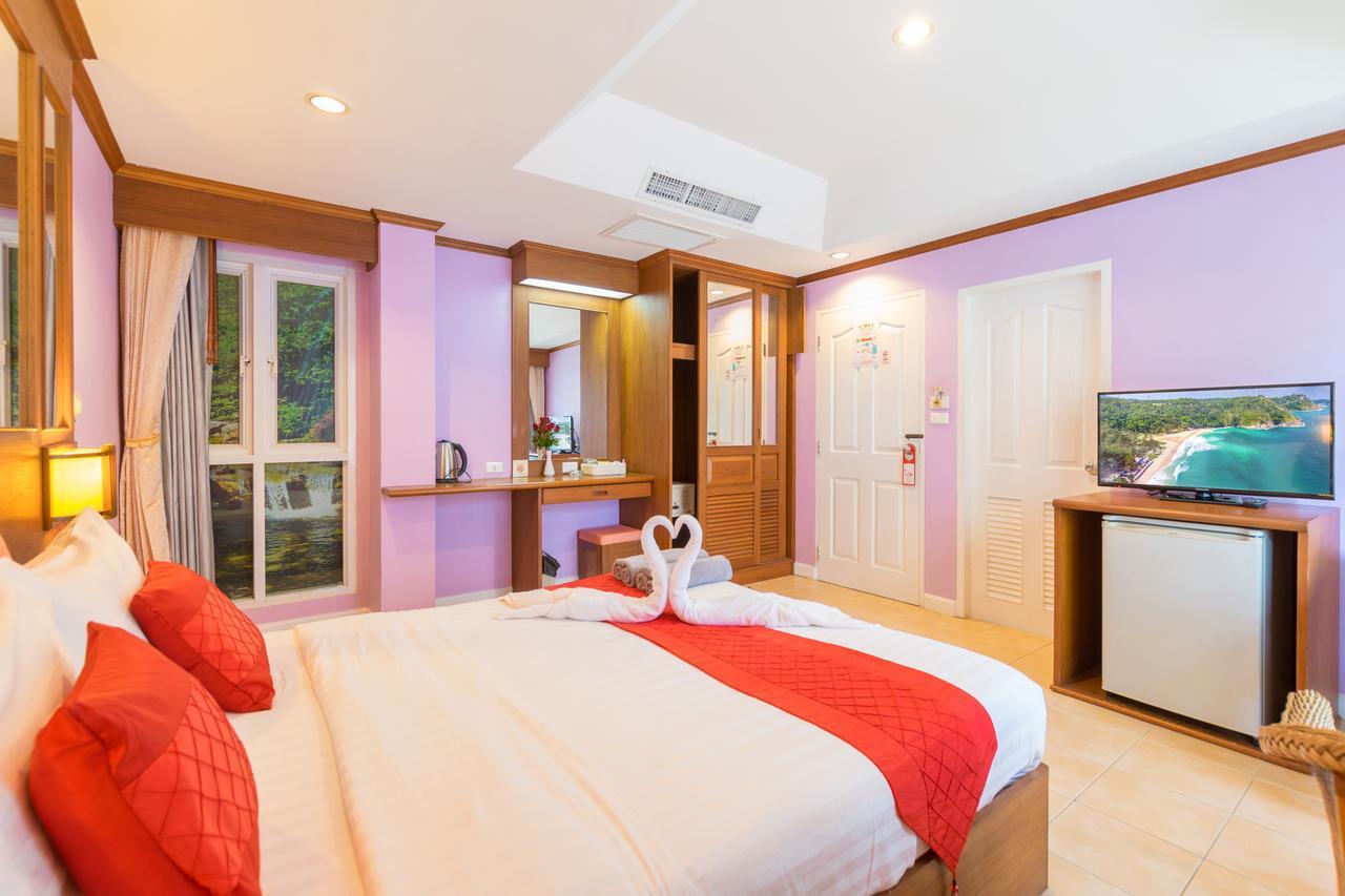 Chaba Kata Beach Hotel Ruang foto