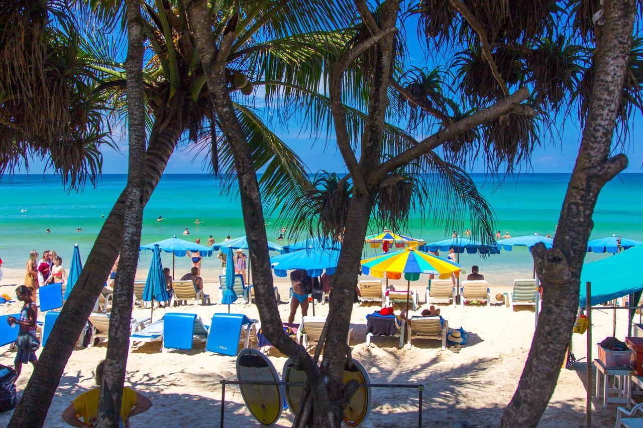 Chaba Kata Beach Hotel Bagian luar foto